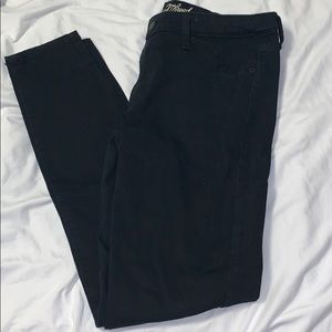Universal Thread black jeggings